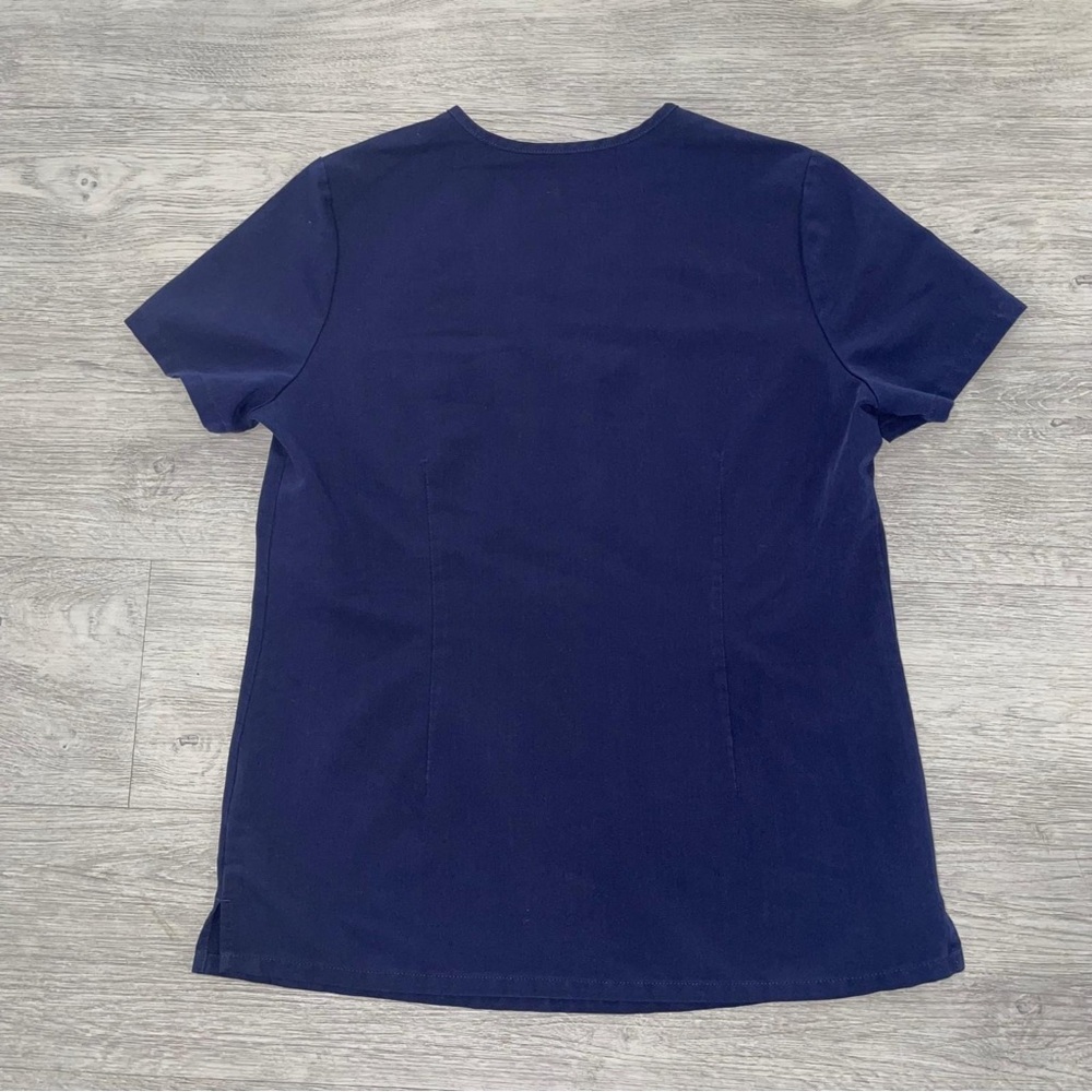 FIGS Womens Small Catarina One-Pocket Scrub Top Short Sleeve V-neck Nurse - Picture 2 of 10